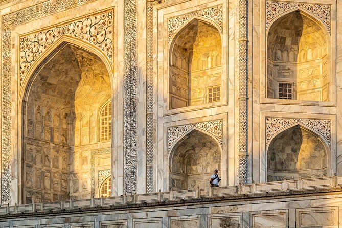 1-Day Trip to Taj Mahal and Agra from Mumbai with Both side Commercial Flights - Flight timing and the Agra drive you should plan for