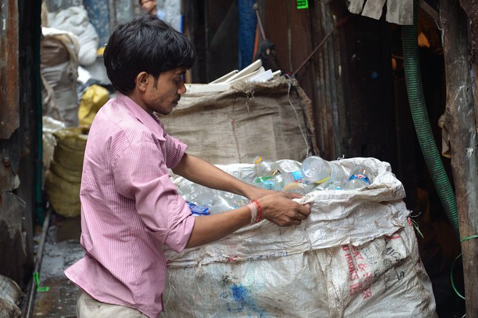 2-Hour Guided Tour of Dharavi - Entering Dharavi the right way: a city within a city