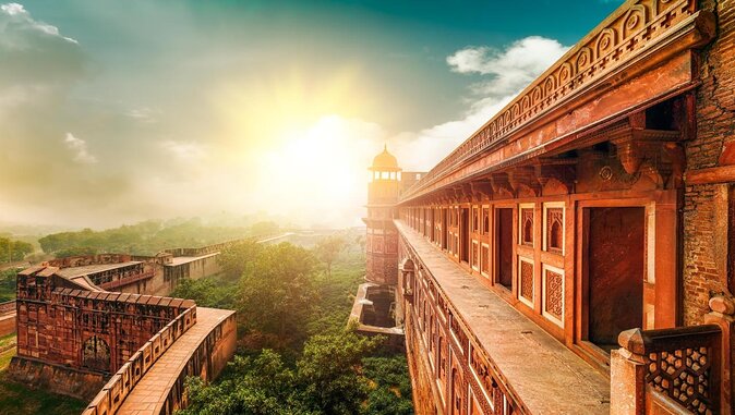 4 Day Golden Triangle Tour to Delhi Agra and Jaipur From Mumbai - Key things that make this tour work