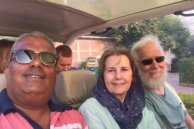 4 Day Golden Triangle Tour to Delhi Agra and Jaipur From Mumbai - Day 1 in Mumbai: sea, Gandhi, and big-city rhythm