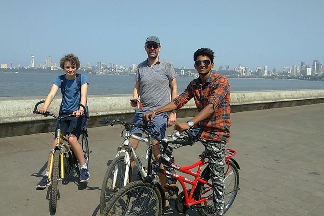 Best Bicycle Tour In Mumbai - Meeting at Colaba and Getting Positioned for a Smooth Ride