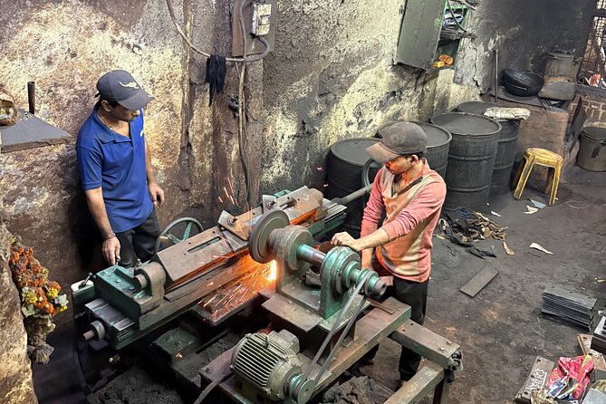 Best of Dharavi Slum with Market Tour - Craft, soap making, pottery, and street food moments you’ll actually remember