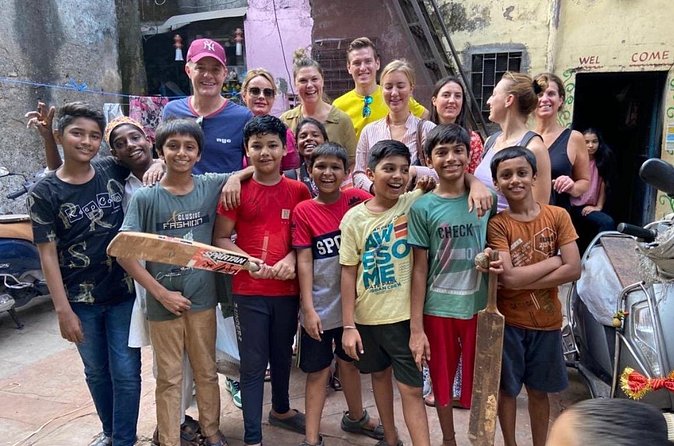 Best of Dharavi Slum with Market Tour - Price and value for a 3-hour Dharavi and market route