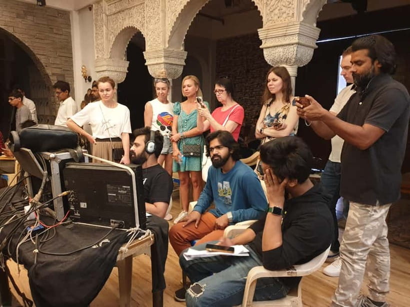 Bollywood Sightseeing and Celebrity Home Tour by Private Car - Recording your voice in a professional studio (and why it’s fun)