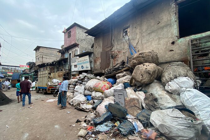 Dharavi Slum tour in Mumbai by local resident - Soap and Plastic Bag Production: Small-Scale, Real Output