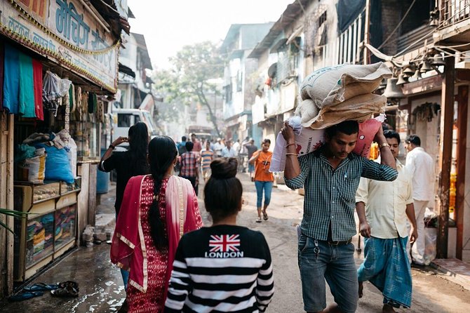 Dharavi Tour & Pottery Workshop - Getting There: Mahim Junction Makes the Logistics Easy