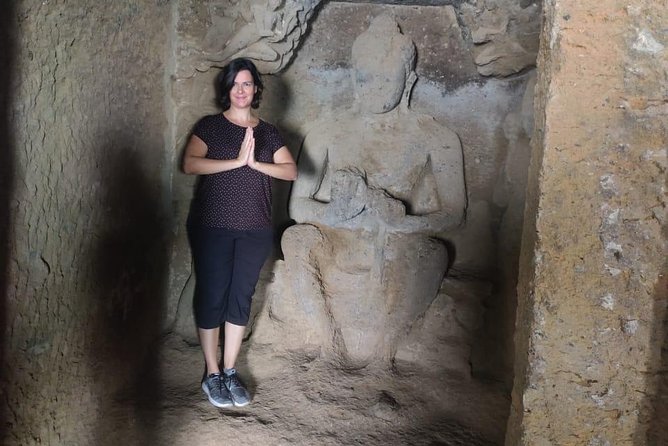 Elephanta Caves & Island Guided Private Tour - Timing inside the caves: avoiding the rushed feeling