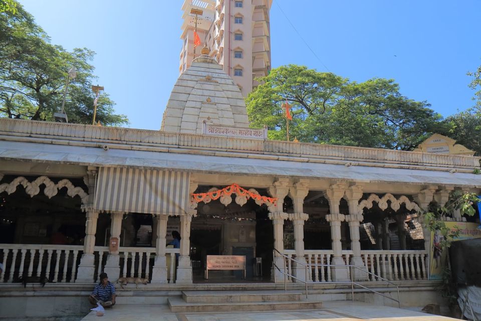 Essence of Mumbai: Half-Day Private Tour - Gateway of India and the Taj Mahal Palace: Your Classic Mumbai Start