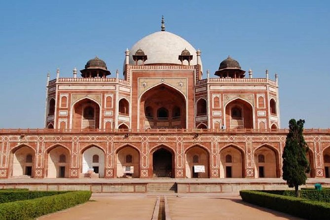 Golden Triangle Tour 4 Days From Mumbai with Return Flights - Delhi in one guided day: Jama Masjid and Red Fort