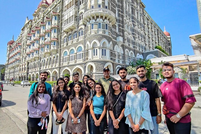 Group Guided Walking Tour in Fort and Colaba - Flora Fountain and the Main Town Square Feeling