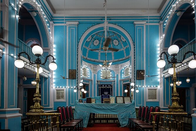 Jewish Heritage and Mumbai Highlights Private Full-Day Tour - Victoria Terminus: Starting With Mumbai’s Grand, Film-Ready Landmark