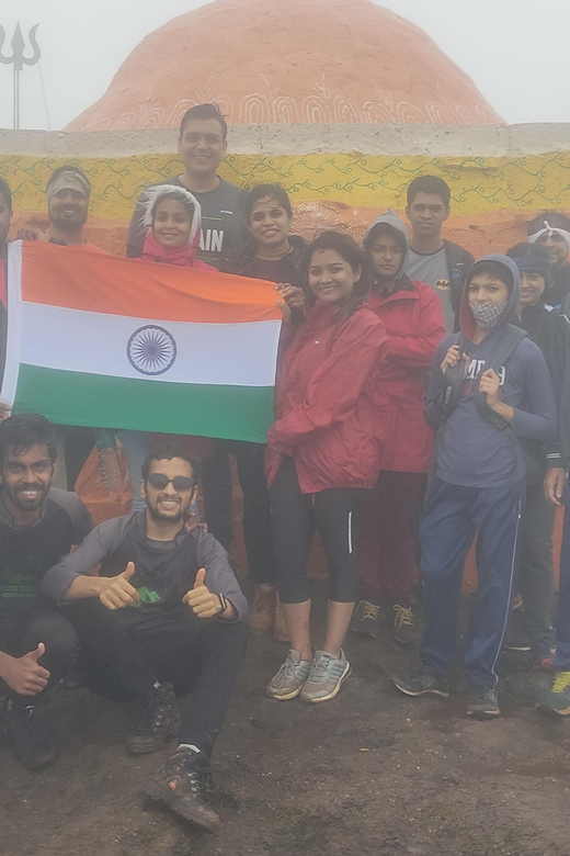 Kalsubai Hike (Midnight Pickup) - Safety and guides: what the English captain role actually means