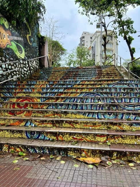 Mumbai: 2-Hour Guided Bandra Walking Tour - Why This Bandra Walk Feels Like More Than Sightseeing