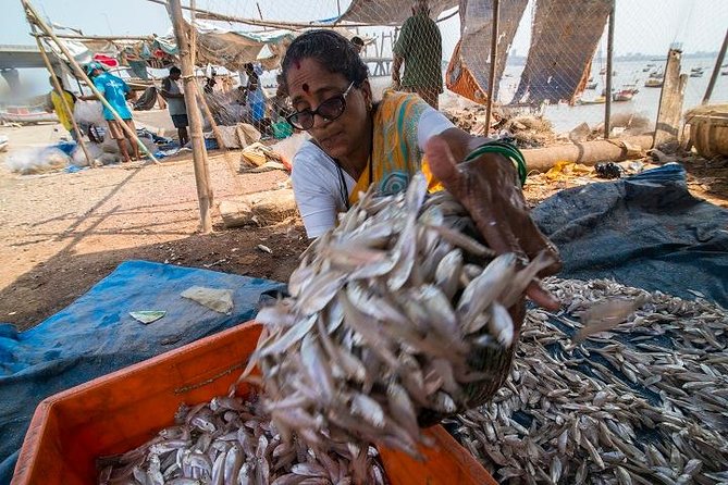 Mumbai 800 Year Worli Village: Talking Goddess, Old Fort & more - The talking Goddess walk and the Worli market atmosphere