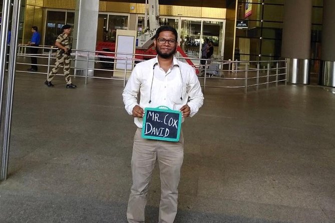 Mumbai Airport Transfer - Your Ride: Private A/C Comfort for 20 Minutes to 1 Hour