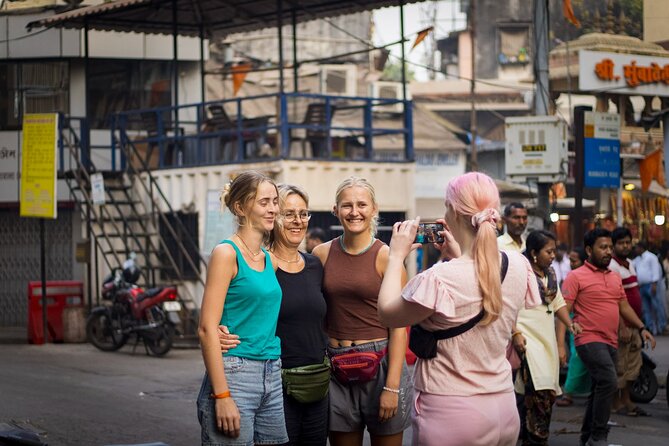 Mumbai Bicycle Tour - Colaba to the Gateway of India: classic waterfront, no rush