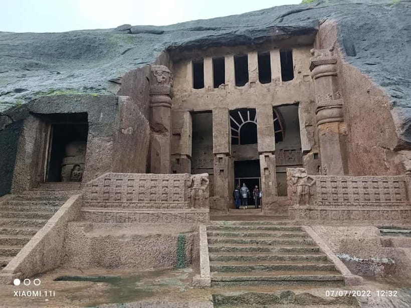 Mumbai: Buddhist Kanheri Caves with Golden Pagoda Temple - Kanheri Caves: Rock-Cut Buddhism Near Mumbai’s City Pulse