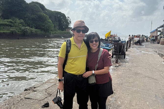 Mumbai City Highlights Tour-Private with AC car &Guide - Pickup and Air-Conditioned Car Comfort (Without the Headache)