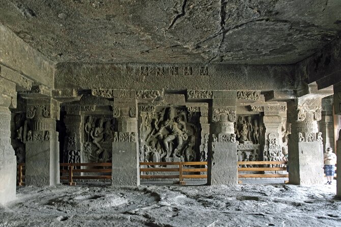 Mumbai City Sightseeing with Elephanta Caves Full Day Tour - Mani Bhavan, CSMT, and the street-level side of Mumbai