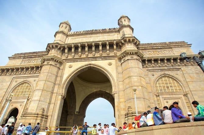 Mumbai City Tour with Licensed Guide and Lunch - Oval Maidan and the Cricket Connection