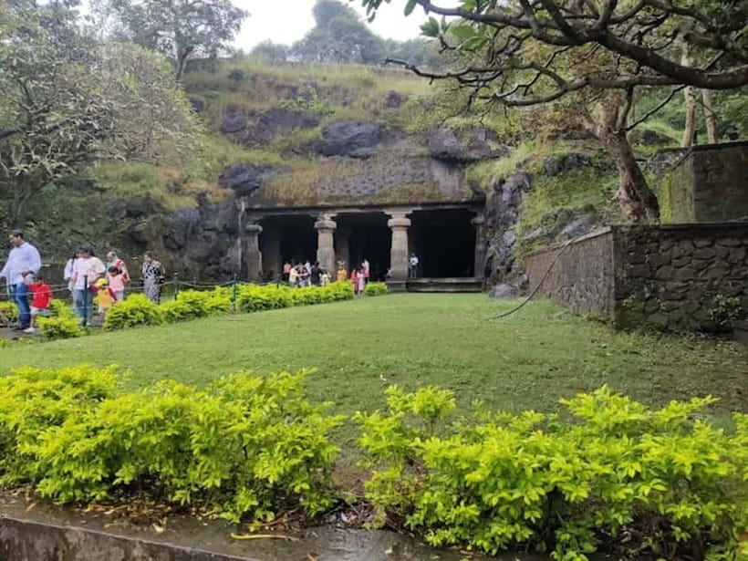 Mumbai: Create Your Own Itinerary - Private Tour & Transfer - Guide quality makes or breaks a custom tour