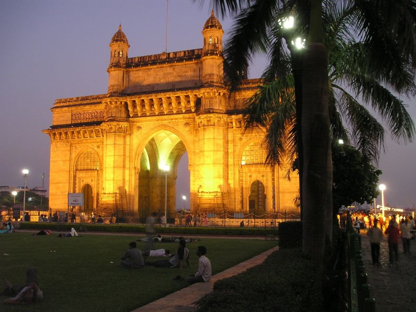 Mumbai: Customizable City Sightseeing Tour with Hotel Pickup - Jehangir Art Gallery and the Kala Ghoda-type art breaks