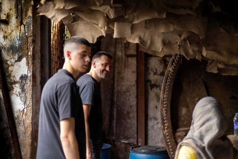 Mumbai: Dharavi Slum and Dhobi Ghat Laundry Tour - Dharavi and Dhobi Ghat: What This Tour Actually Helps You Understand