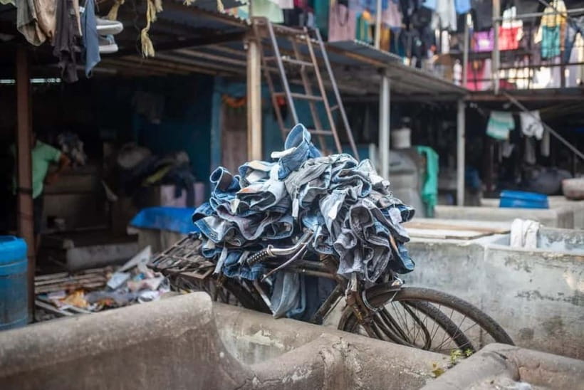 Mumbai: Dharavi Slum and Dhobi Ghat Laundry Tour - Timing, Pace, and Comfort: How to Not Have a Bad Day