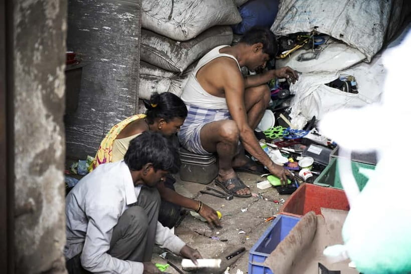 Mumbai Dharavi Slum Community Tour - The Work You Can Actually See: Recycling, Garments, and Craft Industries