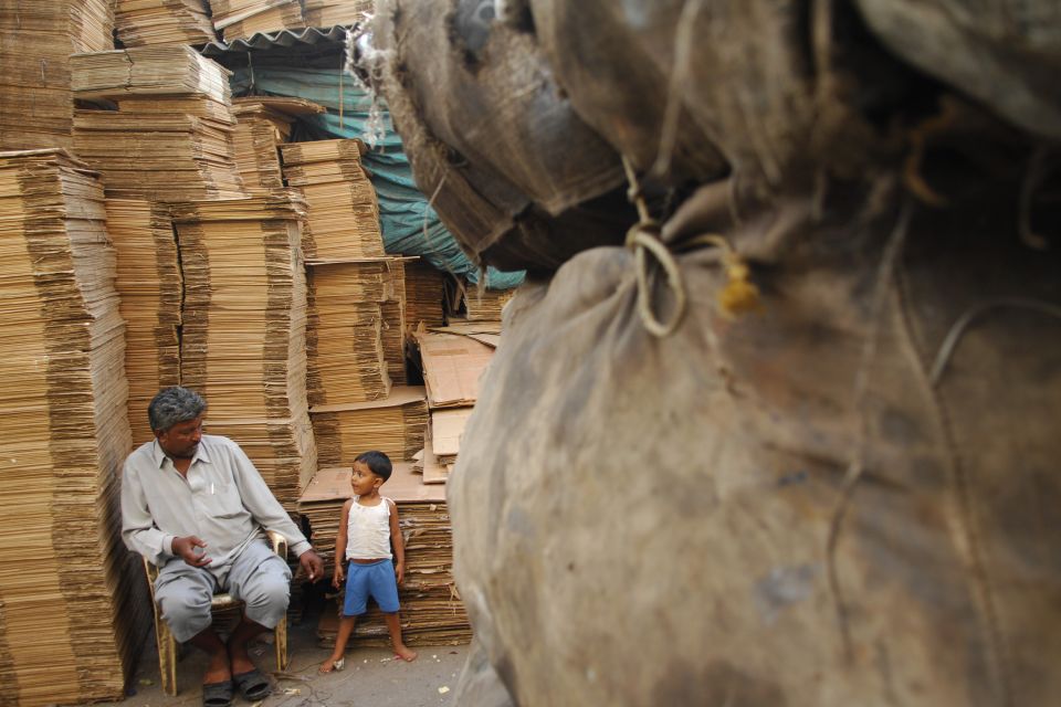 Mumbai: Dharavi Slum Walking Tour with Options - Key Points Before You Go