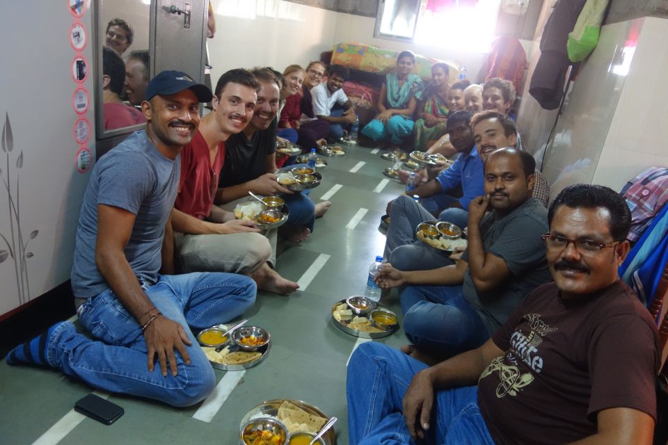 Mumbai: Dharavi Slum Walking Tour with Options - Your Route Through Dharavi: Rooftop Views to Workshop Streets