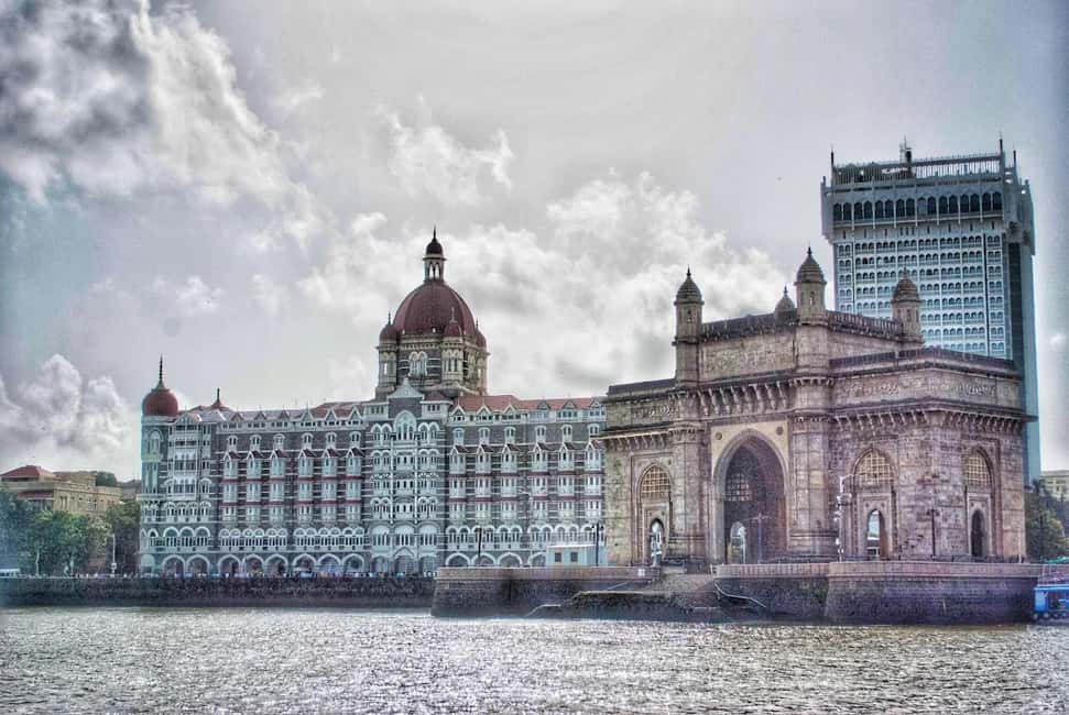 Mumbai: Exclusive Full-Day City Tour with Optional Caves - UNESCO caves choice: Elephanta vs Kanheri in real-life terms
