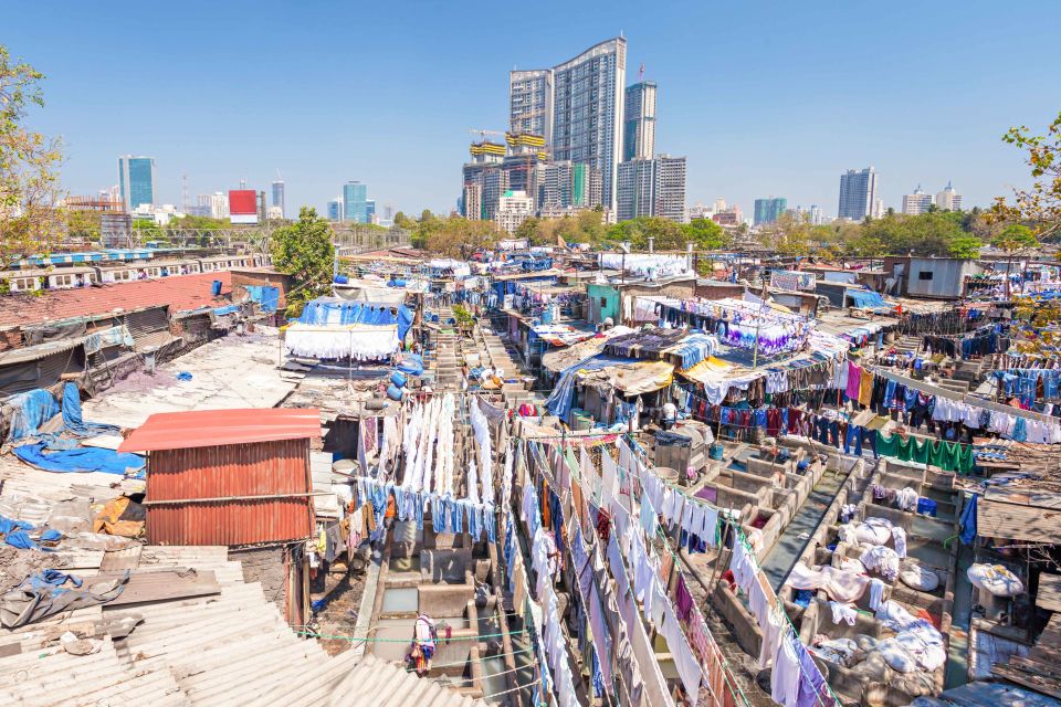 Mumbai: Full-Day Private Sightseeing Tour - Local guide stories make the stops stick