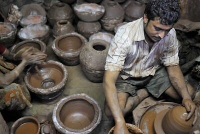 Mumbai Gems: 2-Day Private Tour with Elephanta, Slum & Dabbawala - Churchgate and the dabbawallas: seeing the system, not just hearing about it