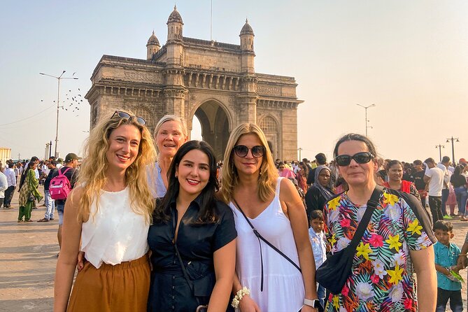 Mumbai Group City Tour - (Mumbai On Wheels) with Government Licensed Guide - Chhatrapati Shivaji Terminus and Fort sights: short time, big first impression