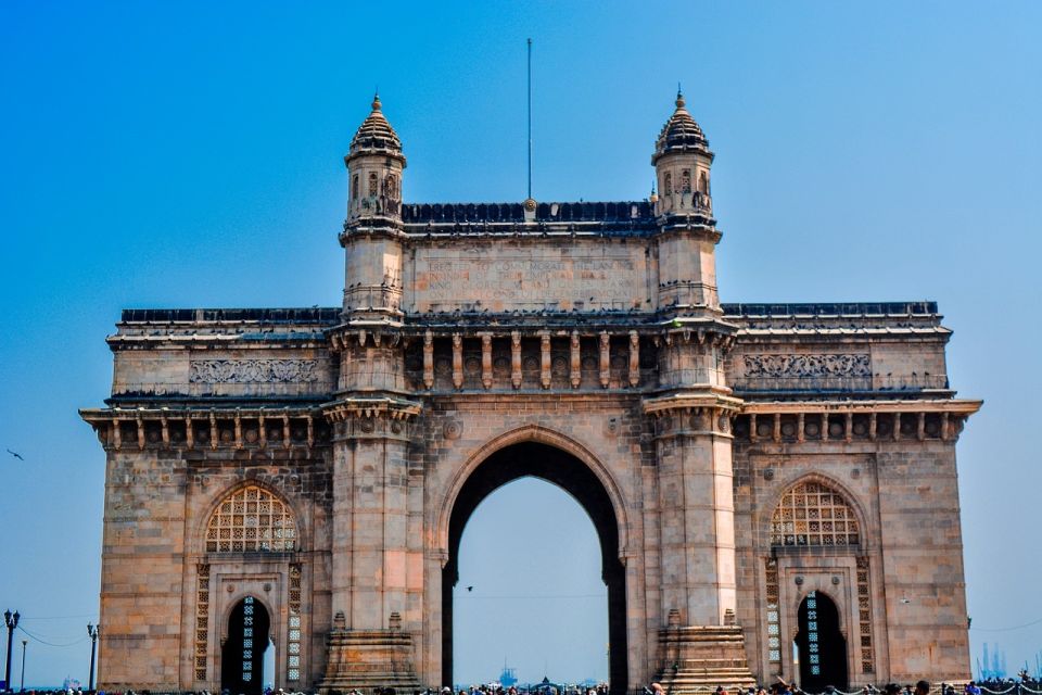 Mumbai: Guided City Sightseeing Tour - Crawford Market and Marine Drive: Markets and the city’s evening mood