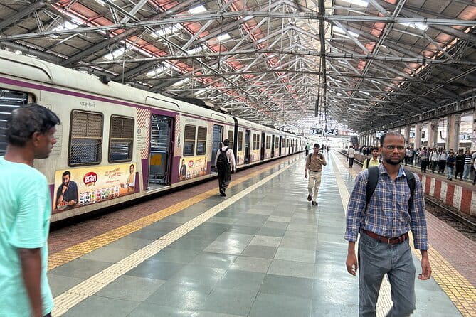 Mumbai Highlight : Exclusive Private Luxury Sightseeing Tour - A Private, Air-Conditioned Mumbai Plan That Covers Real Highlights
