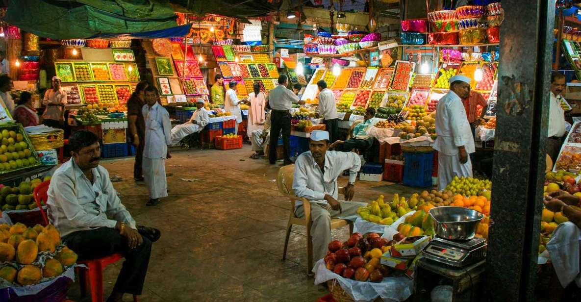 Mumbai: Local Markets & Temples Tour - Crawford Market: learning the market logic fast, not just seeing stalls