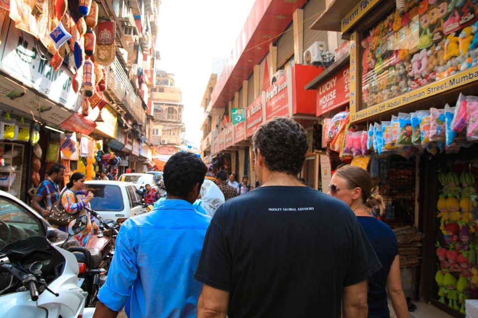 Mumbai: Local Transport & Dabbawallah Tour - Key things you’ll notice on this tour