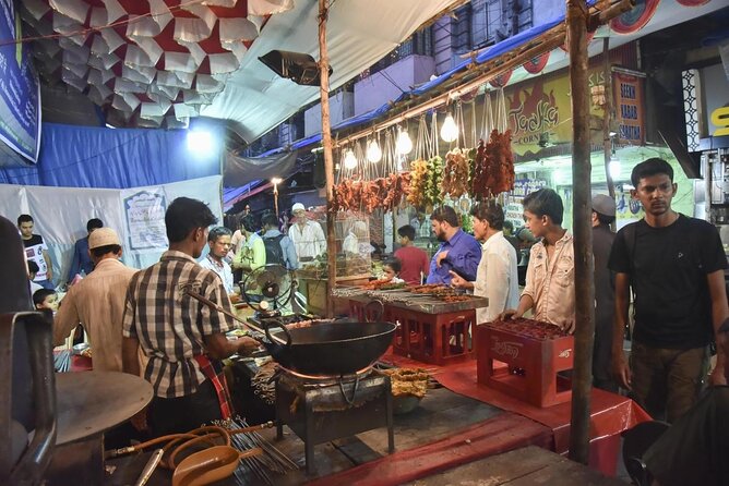 Mumbai Market Tour in Private Vehicle - Key things to know before you go