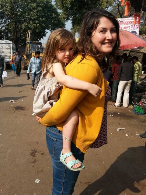 Mumbai: Private Dharavi Slum Tour by a Local with Pickup - Plastics, leather, textiles: seeing the “how,” not just the “what”