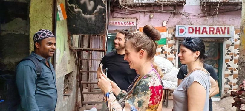 Mumbai: Private Dhobi Ghat Laundry & Slum Tour with Pickup - Dhobi Ghat: the open-air laundry that runs like a city within a city