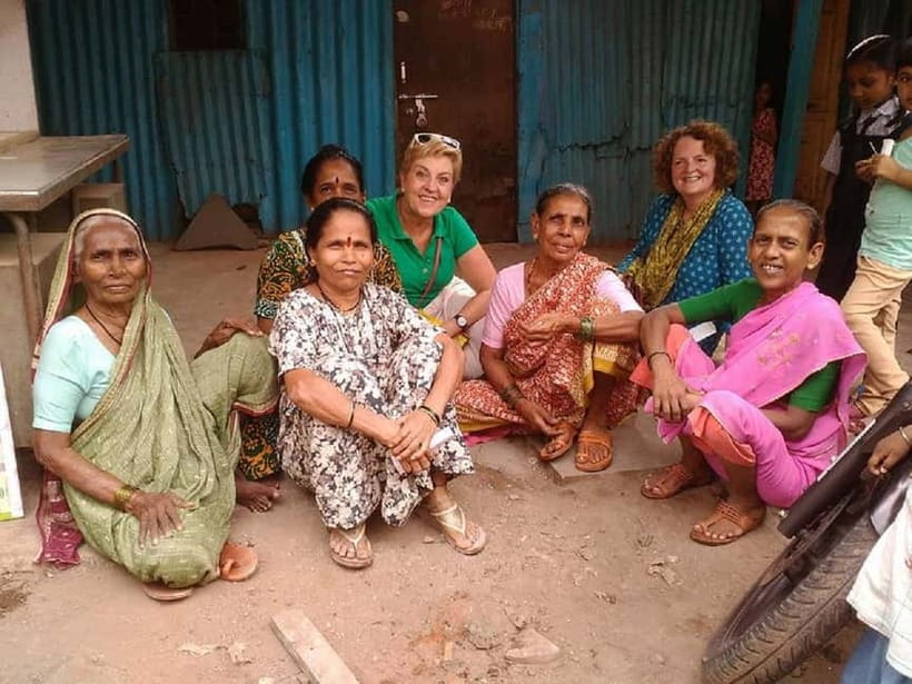 Mumbai: Private Dhobi Ghat Laundry & Slum Tour with Pickup - Price and value: $19 for a private, English-guided reality check
