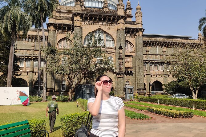 Mumbai Private Sightseeing Tour with Top Highlights - Gateway of India: your fast orientation stop with a real visit