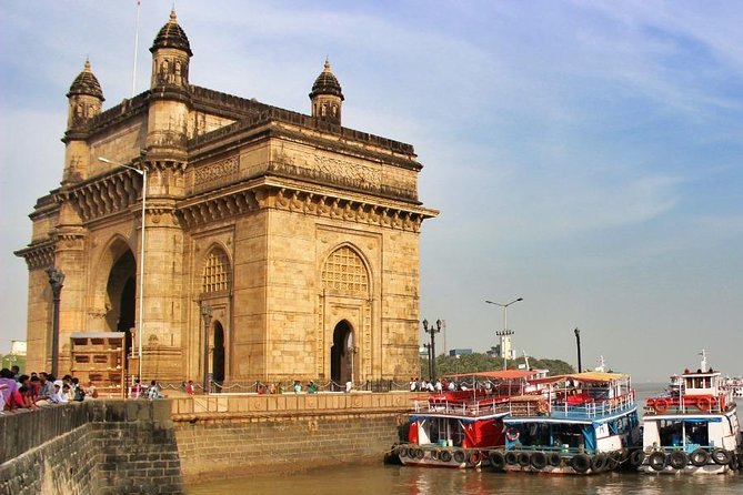 Mumbai Sky Line Private Sailing Excursion for up to 5ppl - Photo opportunities you’ll actually use