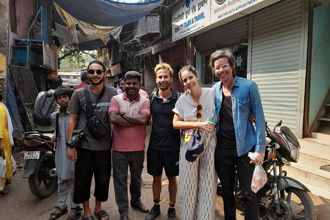 Mumbai Slum Tour –An insight of Dharavi Slum with Local Guide - Group size, private tours, and how that affects your experience