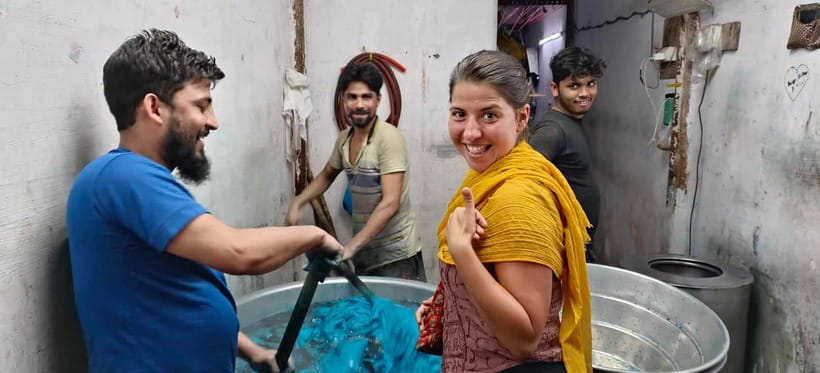 Mumbai: Slum Tour Dharavi & Dhobi Ghat Laundry with a Local - Meeting at Third Wave Coffee Mahim and Setting Expectations