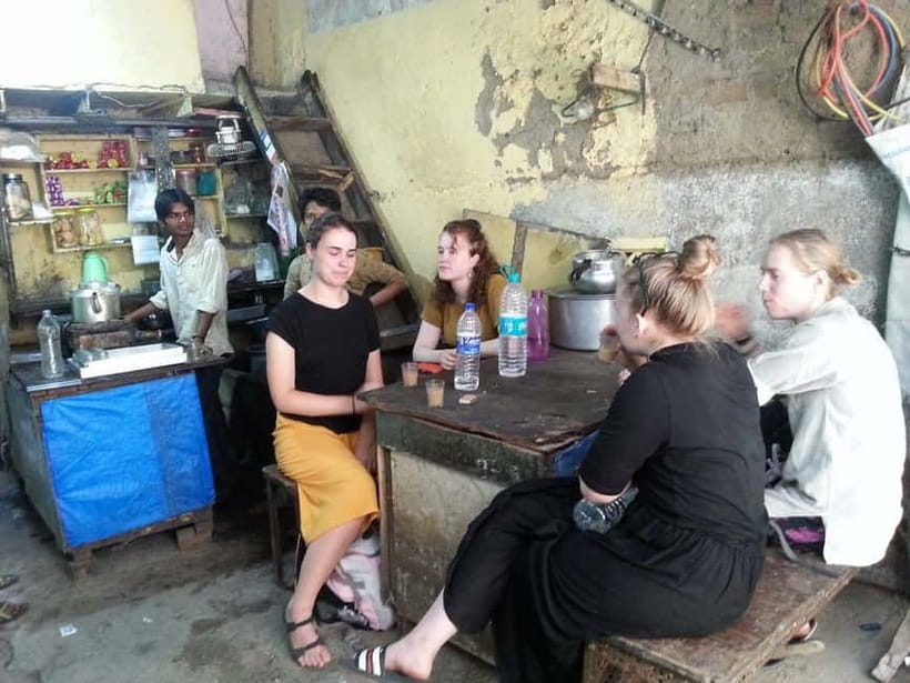 Mumbai: Slum Tour Dharavi & Dhobi Ghat Laundry with a Local - Guide Style Matters: What You’ll Want From Your Local Host
