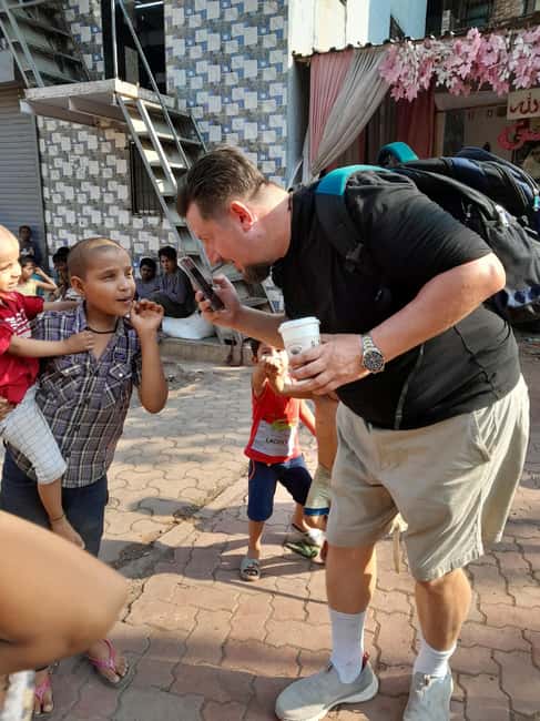 Mumbai Slum Tour - Visit Dharavi Slum with Local Guide - What to wear: the rules are simple and they matter