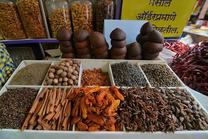 Mumbai Spice Markets and Bazaars Tour with Guide and Transport - Packing and mindset tips for spice-market success